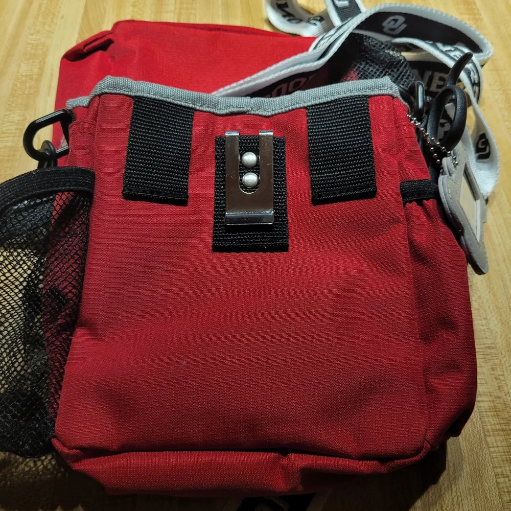 OU mobile dog bag
